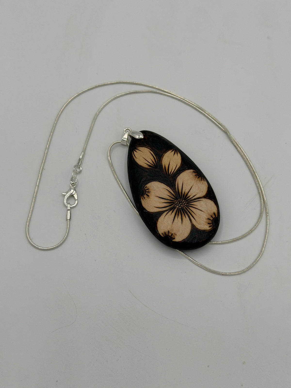 Large dogwood flower necklace