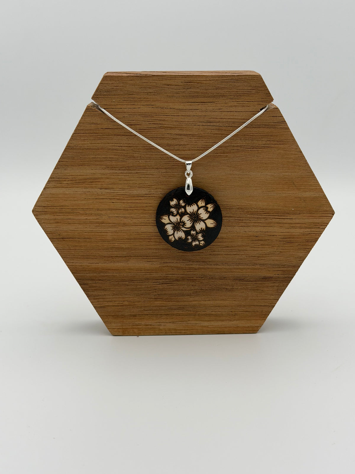 Dog Wood Flower Necklace