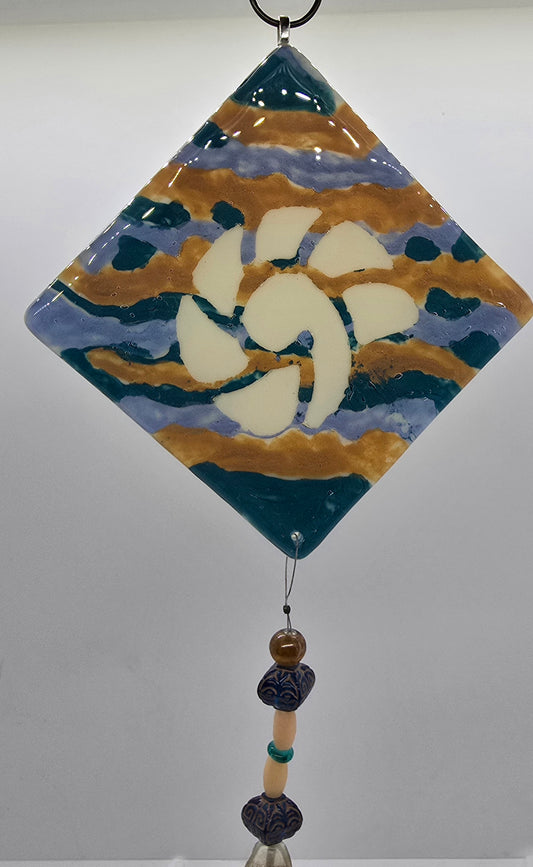 JAG0098 Hand Painted Ornament