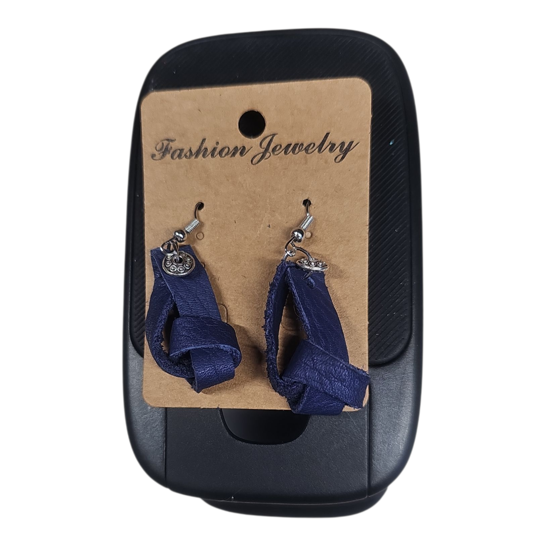 Dark blue Leader earrings