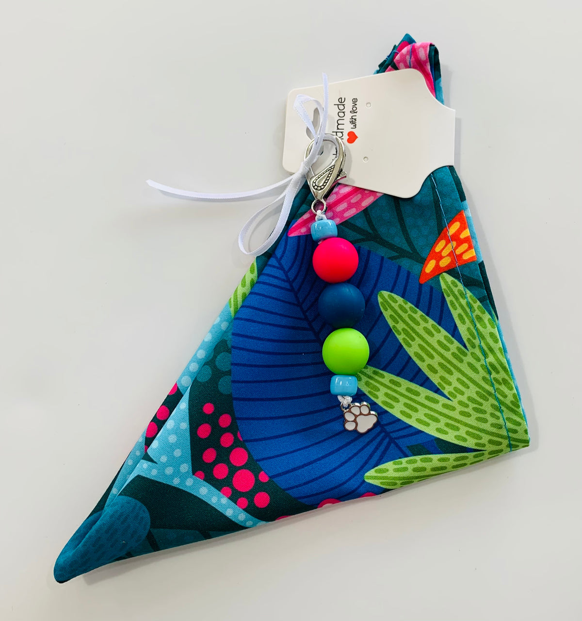 L/XL Bright Leaf with Dots Bandana