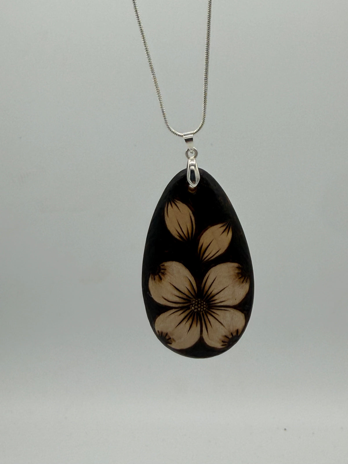 Large dogwood flower necklace